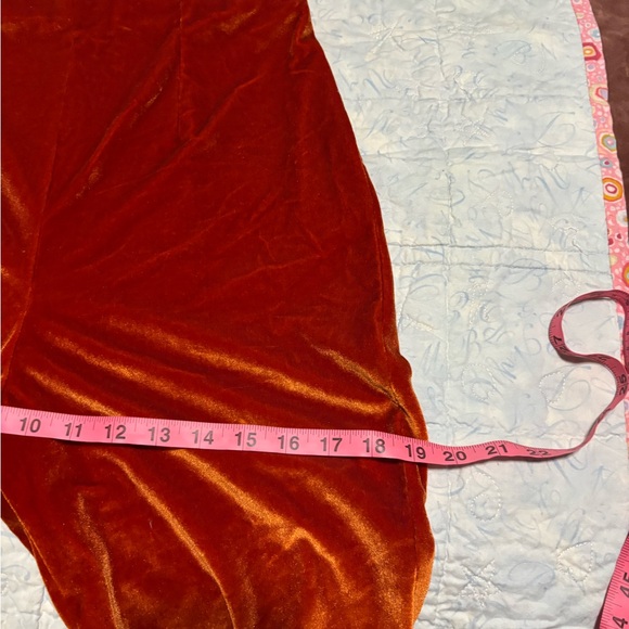 Handmade Elegant Velvet High-Waisted Bell Bottoms - Picture 4 of 5